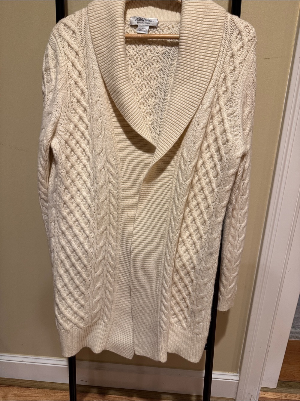 Brooks Brothers, pure cashmere cable Knit  Cardigan Sweater - Cream, with belt